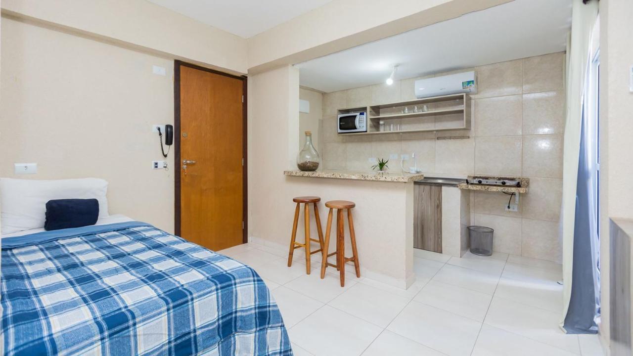 Estúdios confortáveis com preços acessíveis totalmente mobiliados Curitiba Exterior foto
