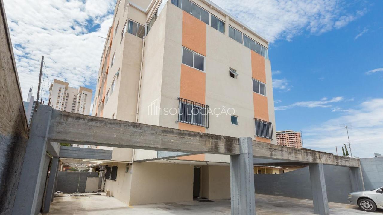 Estúdios confortáveis com preços acessíveis totalmente mobiliados Curitiba Exterior foto